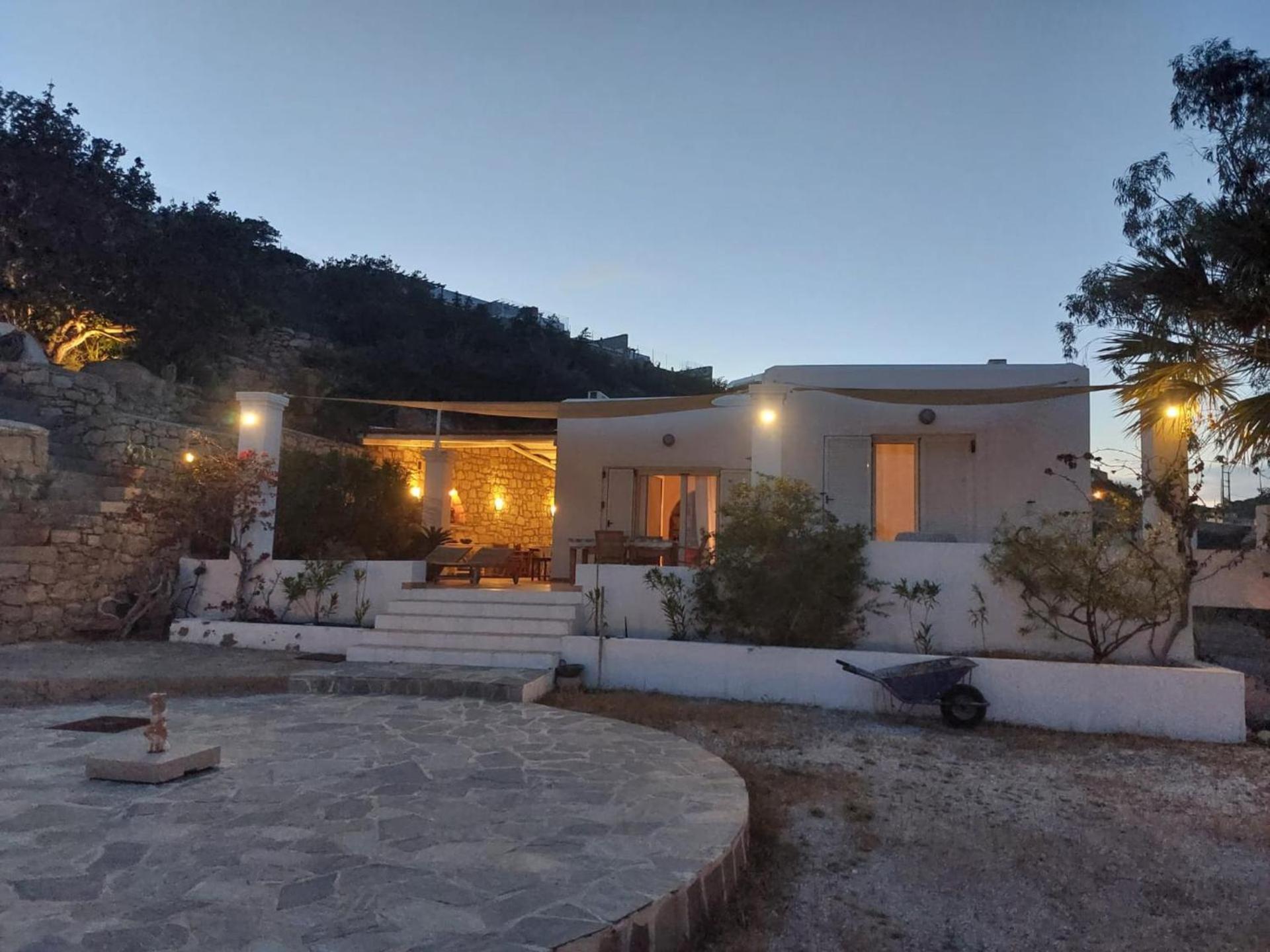 Tranquil Villa With Sea View In Ammopi Karpathos Amoopi Exterior foto